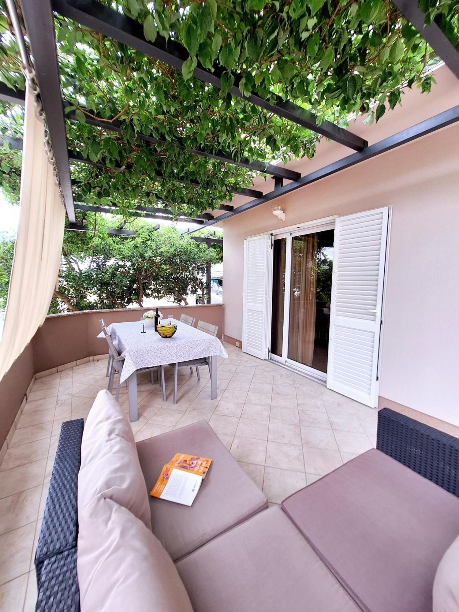 The Golden Island Apartments 크르크 외부 사진